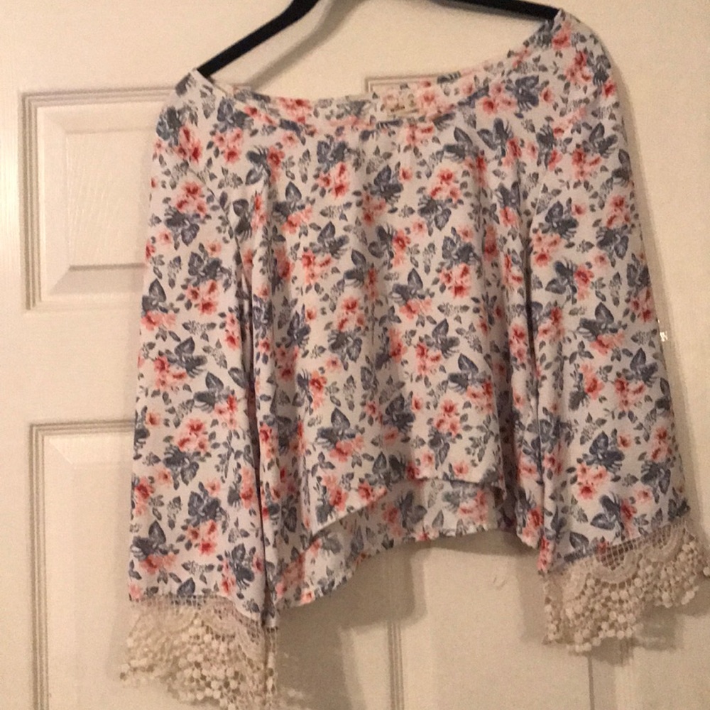 Hollister shirt